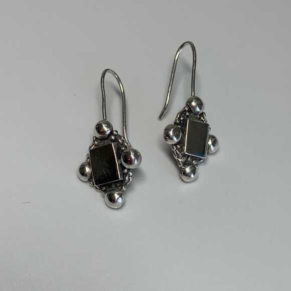 Silpada Vintage RARE VHTF Sterling Silver Square W/ Silver Bead Accent Earrings - Picture 11 of 12